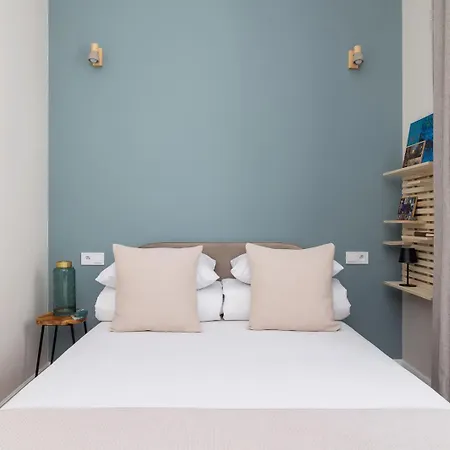 Apartament - Kalwaryjska 72 *