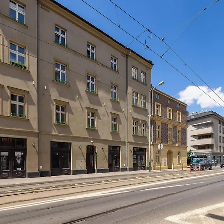 - Kalwaryjska 72